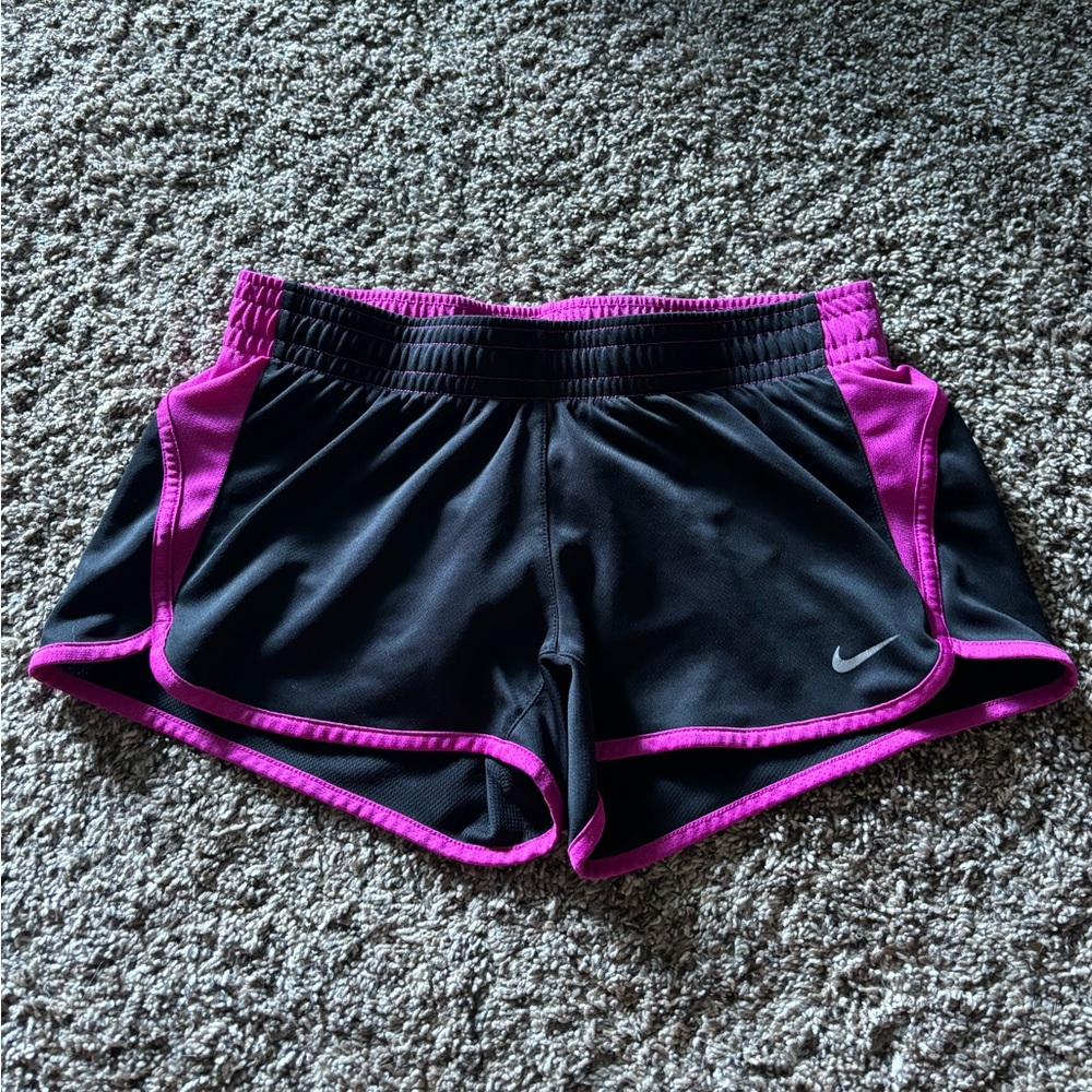 Low rise Nike purple and black shorts size XS